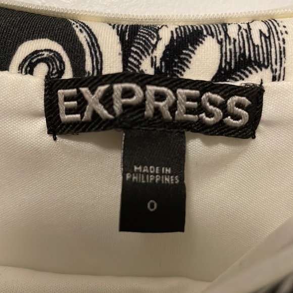 Sexy pencil dress for evenings out - Picture 6 of 11